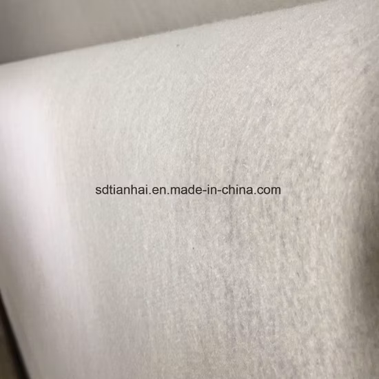 Precio de fábrica de China Geomembrana Compuesto Geotextil no tejido Geocompuesto compuesto